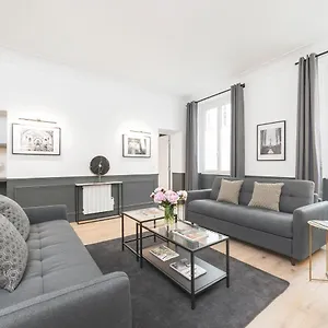 luxury-3-bedrooms-opera-i-by-livin.fr-paris.fr/